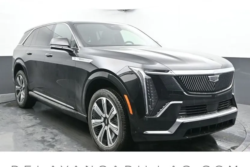 2025 Cadillac Escalade IQ Luxury photo 1