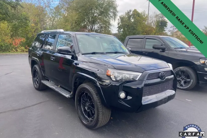 2016 Toyota 4Runner Base photo 1