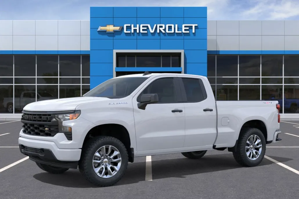 2026 Chevrolet Silverado 1500 Custom photo 1