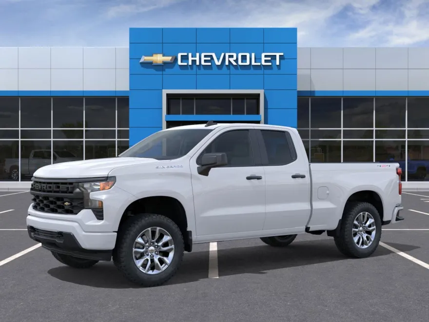 2026 Chevrolet Silverado 1500 Custom photo 1