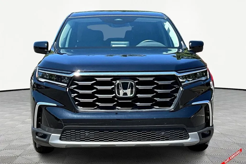 2025 Honda Pilot EX-L photo 1
