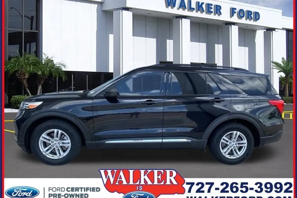 2022 Ford Explorer XLT photo 1