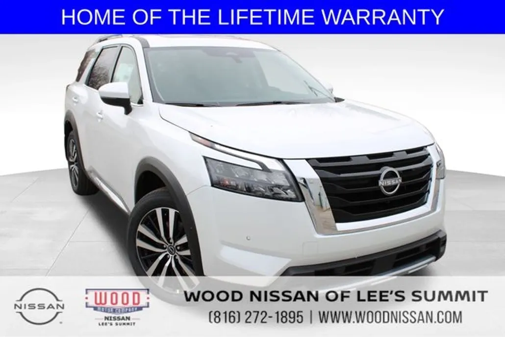 2025 Nissan Pathfinder Platinum photo 1