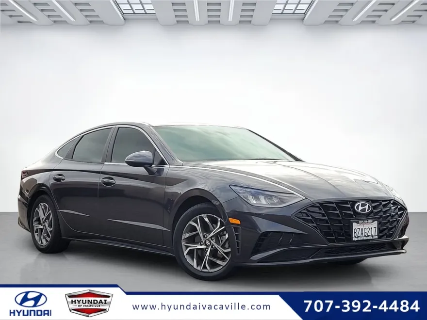2022 Hyundai Sonata SEL photo 1