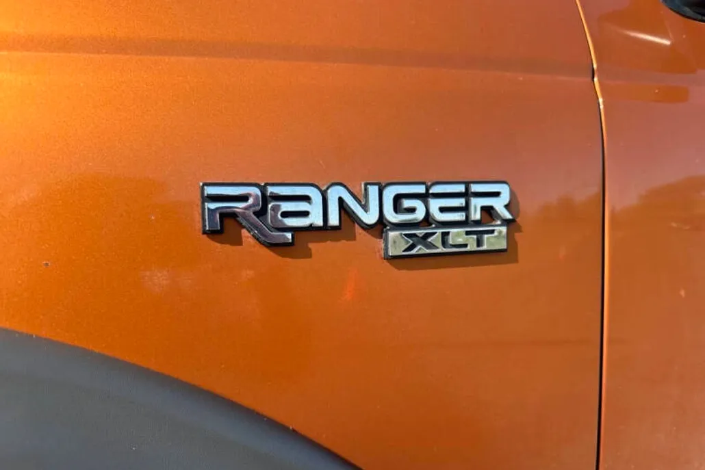 2000 Ford Ranger XLT photo 1