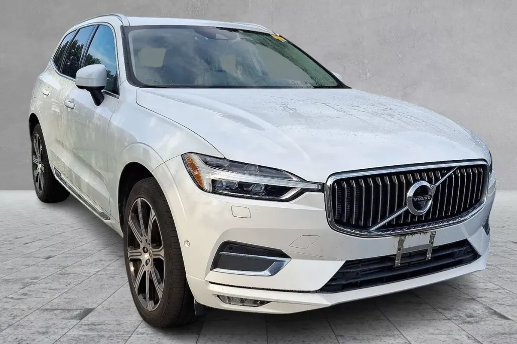 2020 Volvo XC60 T5 Inscription photo 1