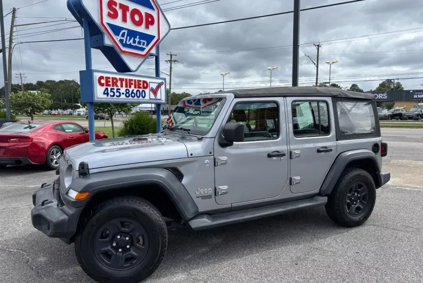2019 Jeep Wrangler Unlimited Sport photo 1