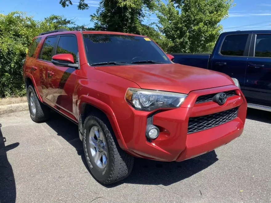 2016 Toyota 4Runner SR5 Premium photo 1
