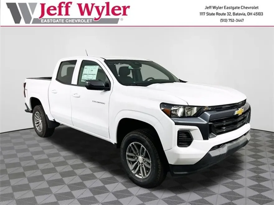 2026 Chevrolet Colorado LT photo 1
