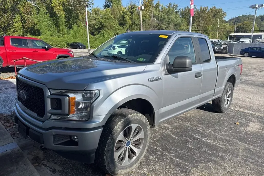 2020 Ford F-150 XL photo 1