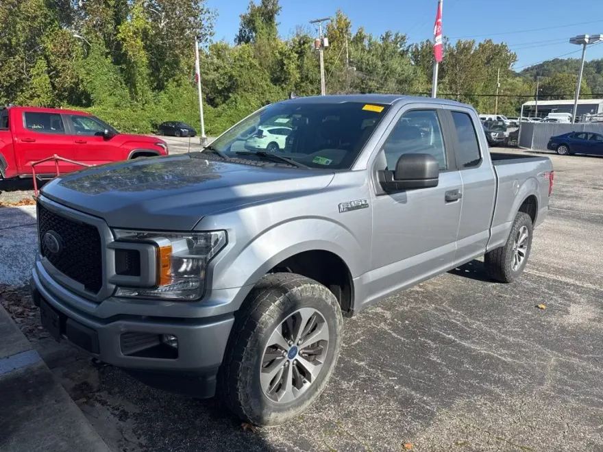 2020 Ford F-150 XL photo 1