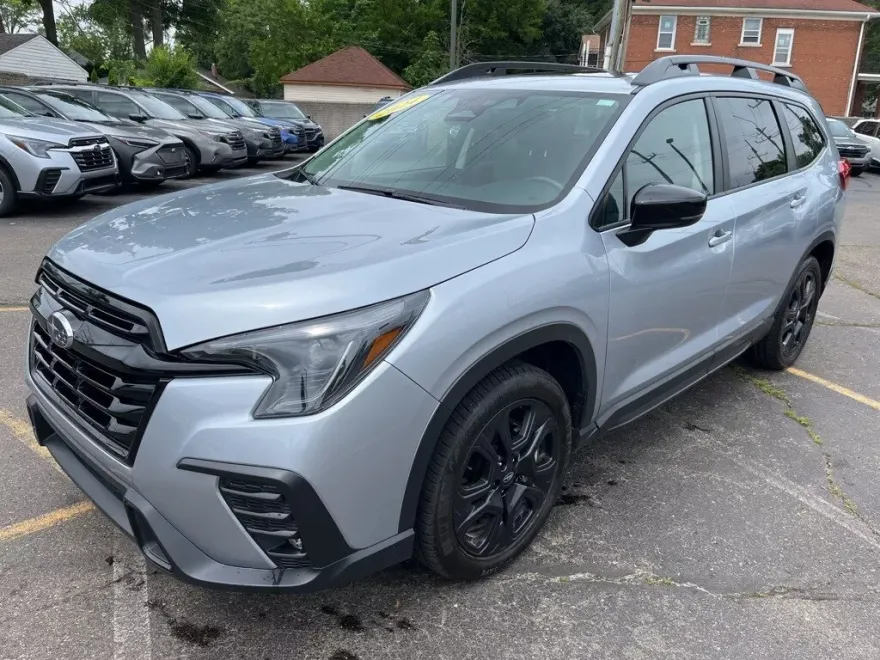 2024 Subaru Ascent Onyx Edition photo 1