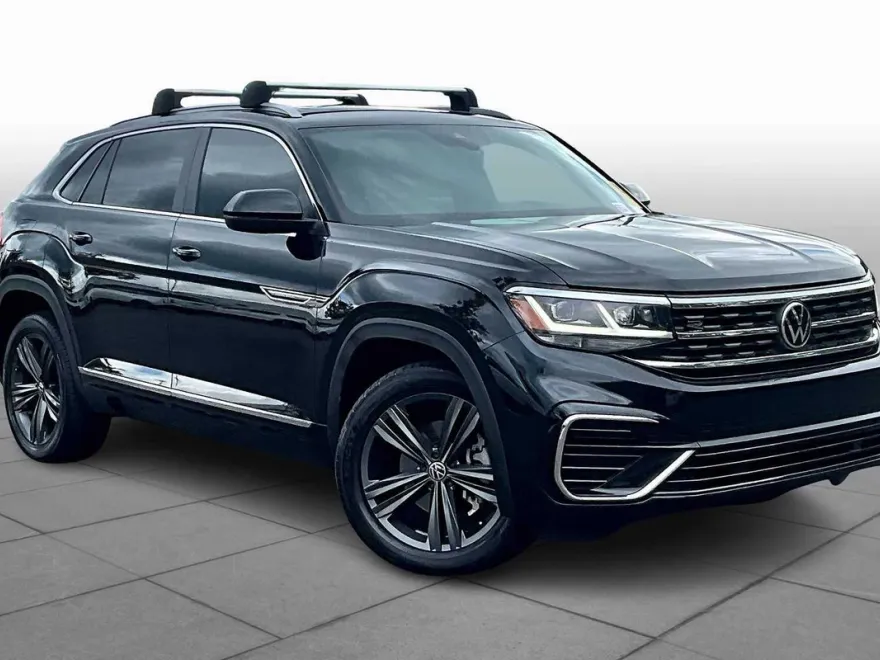 2022 Volkswagen Atlas Cross Sport V6 SEL R-Line photo 1