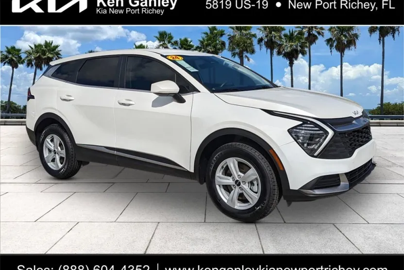 2024 Kia Sportage LX photo 1