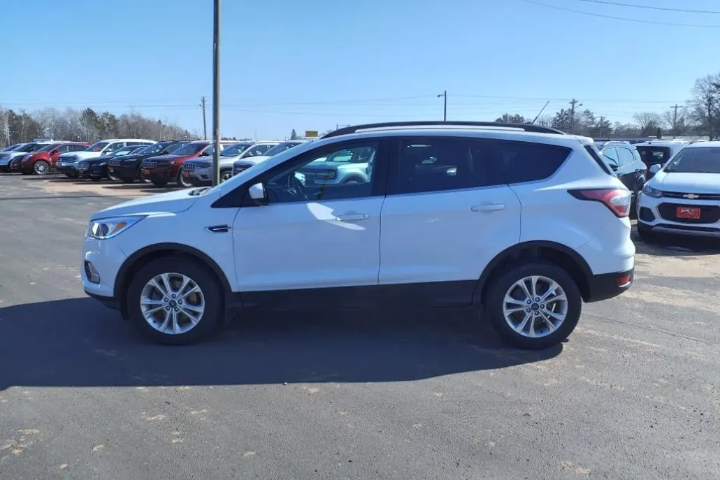 2018 Ford Escape SE photo 1