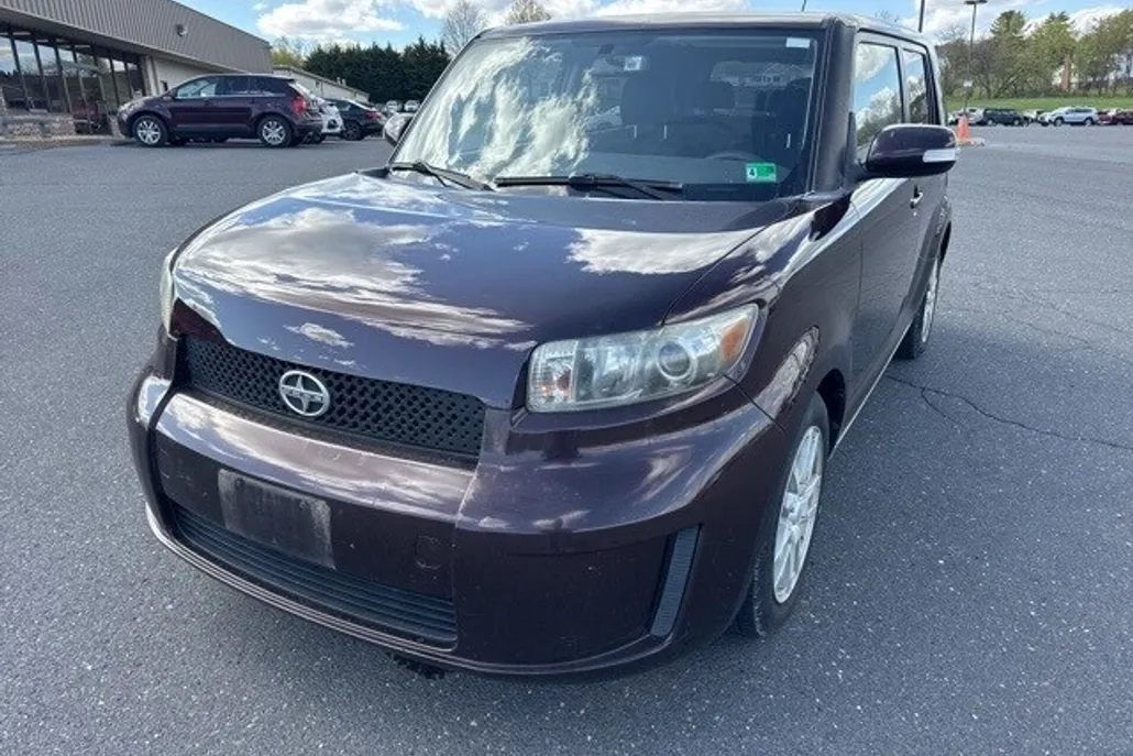 2008 Scion xB Base photo 1
