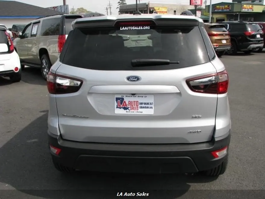 2020 Ford EcoSport SES photo 3