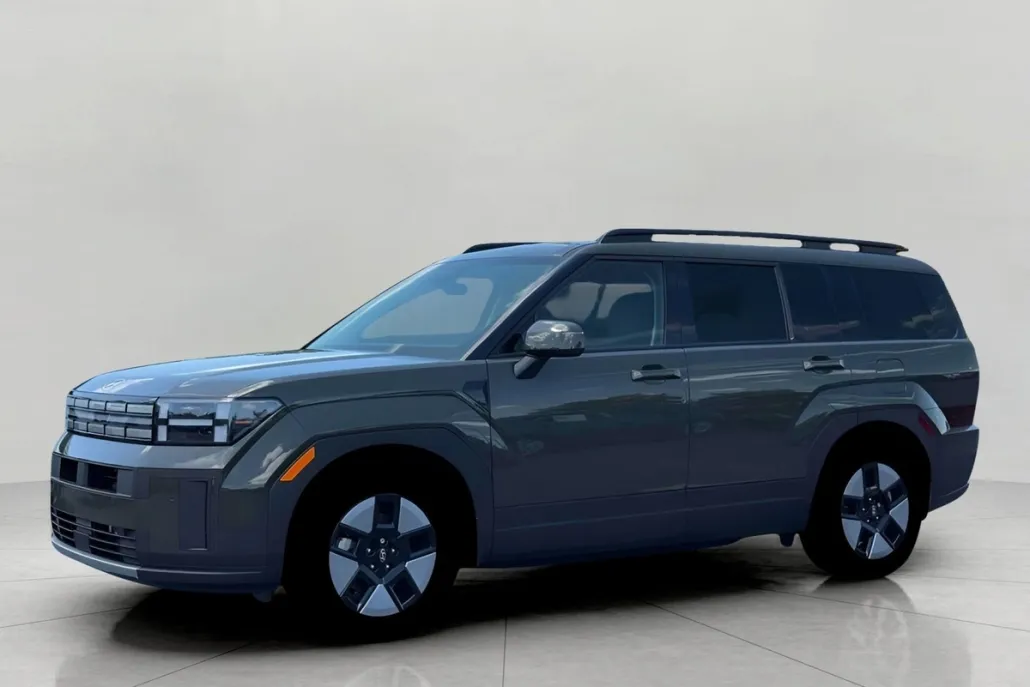 2026 Hyundai Santa Fe SEL photo 1