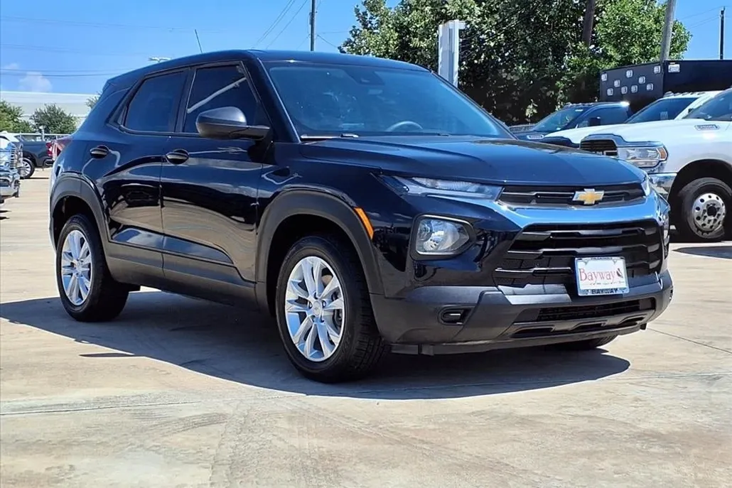 2021 Chevrolet Trailblazer LS photo 1