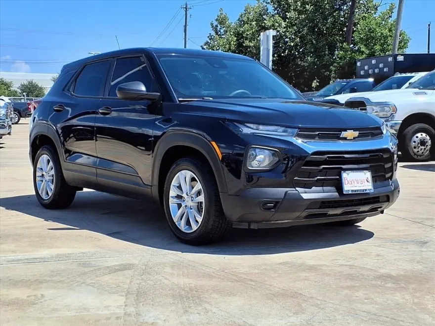 2021 Chevrolet Trailblazer LS photo 1
