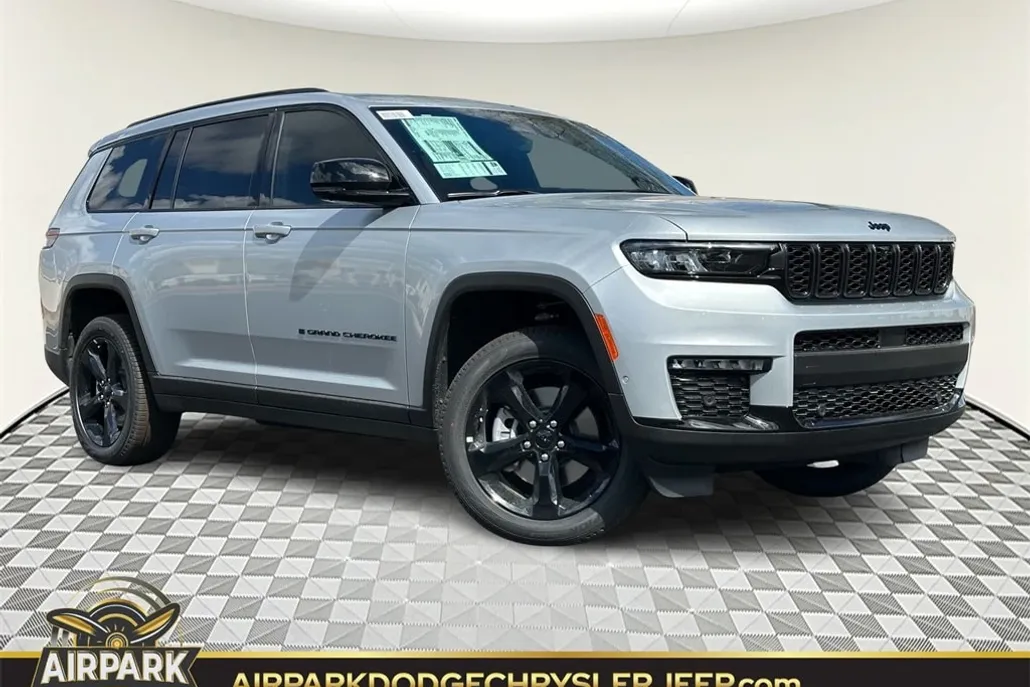 2025 Jeep Grand Cherokee L photo 1