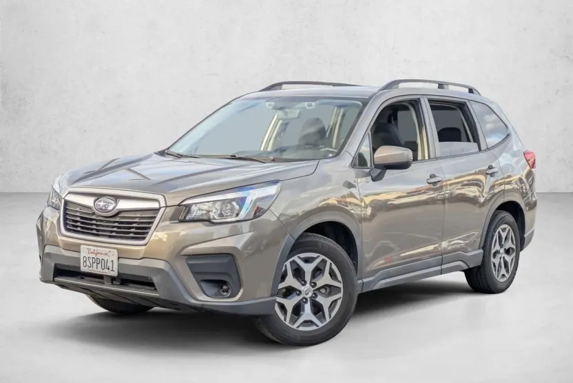 2020 Subaru Forester Premium photo 1