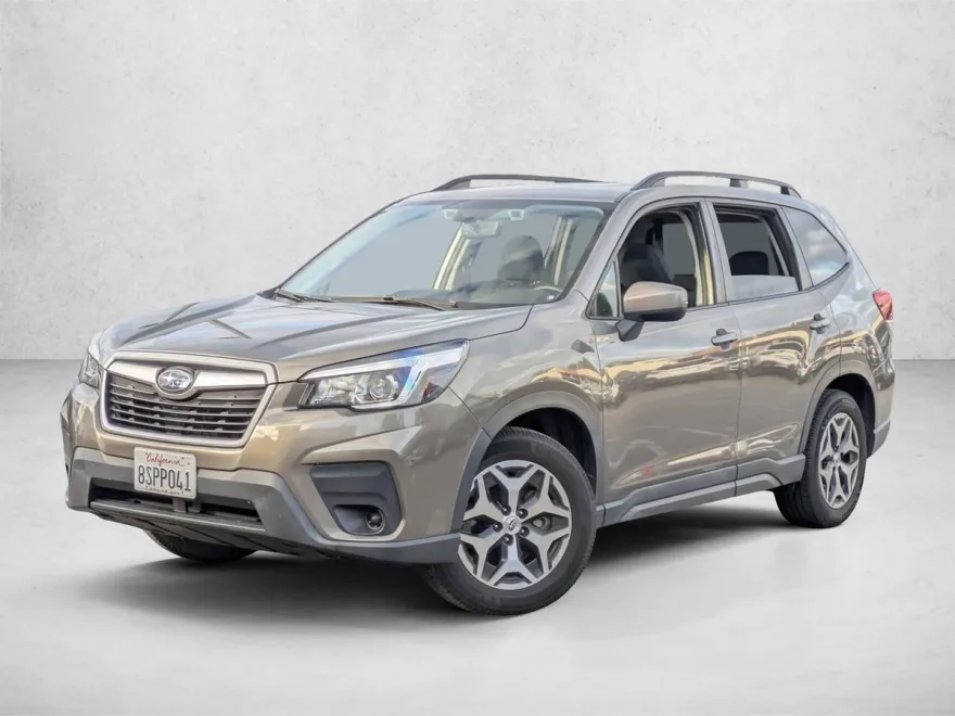 2020 Subaru Forester Premium photo 1