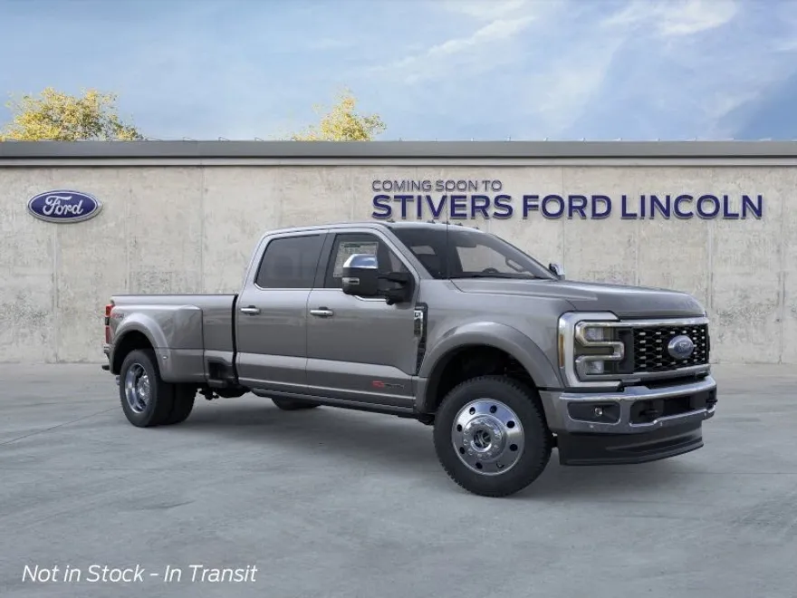 2026 Ford F-450 Lariat photo 1