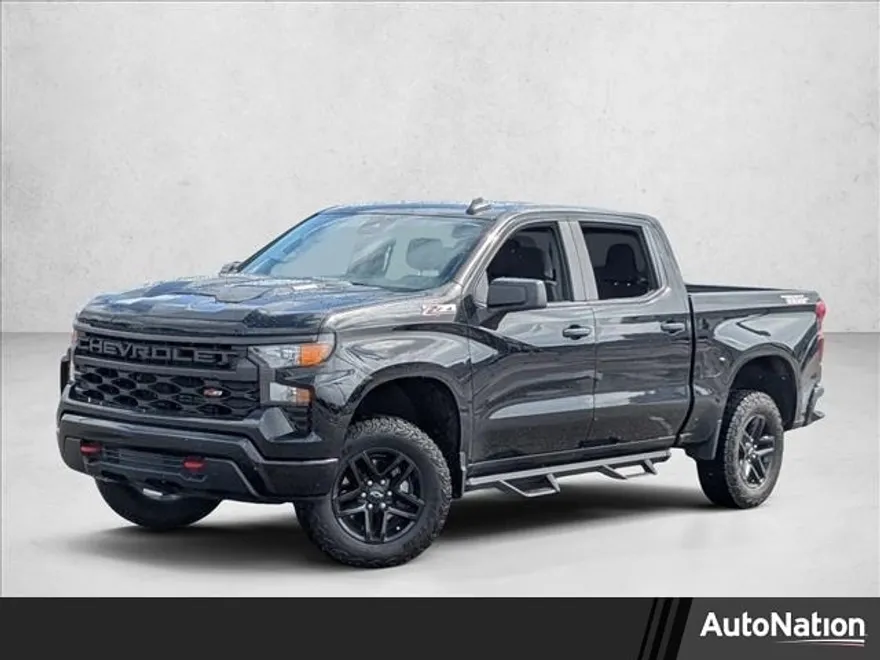2024 Chevrolet Silverado 1500 Custom Trail Boss photo 1