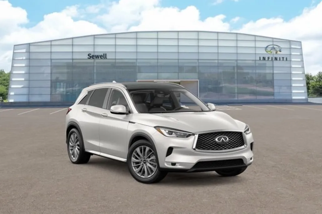 2025 Infiniti QX50 Luxe AWD photo 1