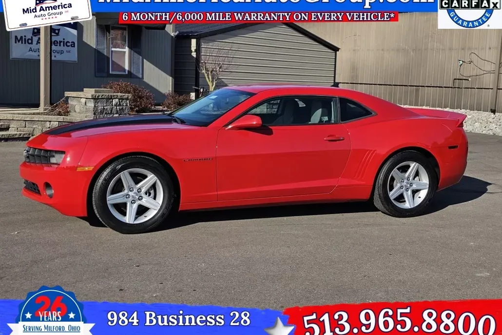 2012 Chevrolet Camaro 1LT photo 1