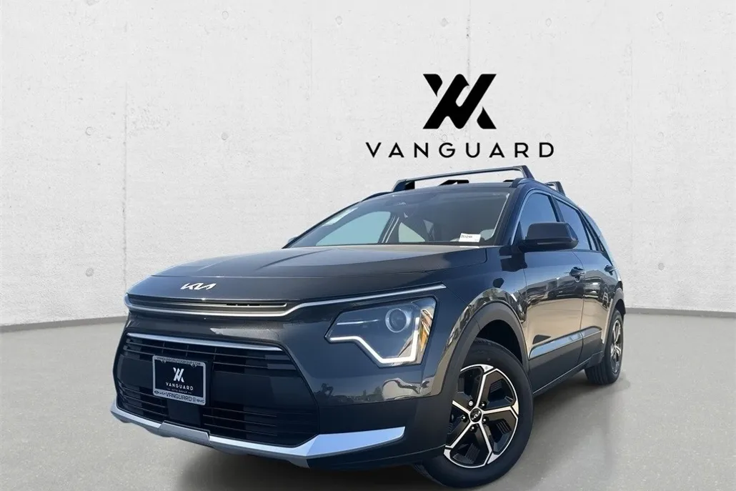 2025 Kia Niro EX photo 1
