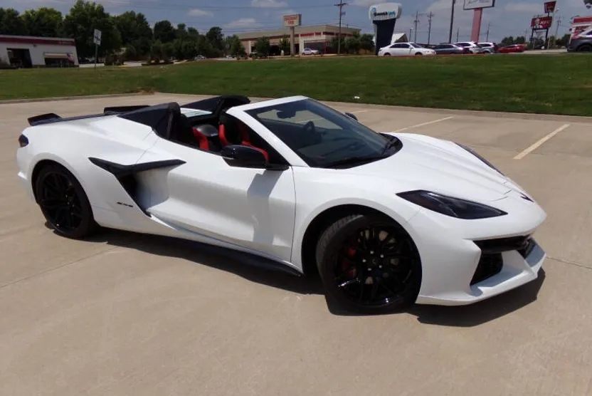 2023 Chevrolet Corvette Z06 Convertible 3LZ photo 1