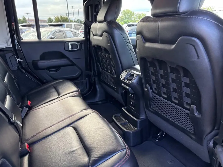 2021 Jeep Wrangler Unlimited Rubicon photo 15