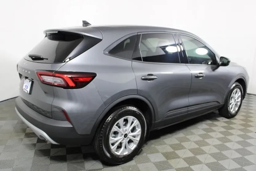 2025 Ford Escape Active photo 1