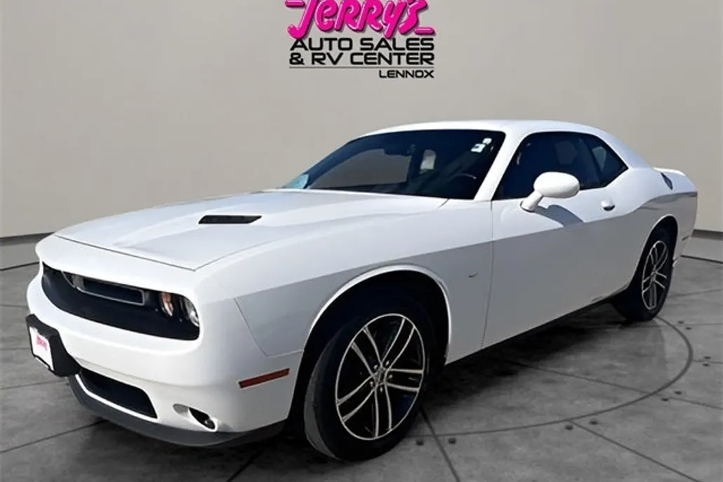 2018 Dodge Challenger GT photo 1
