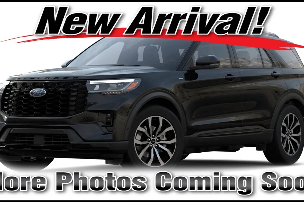 2025 Ford Explorer ST-Line photo 1