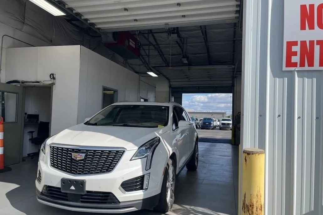 2022 Cadillac XT5 Platinum Premium Luxury photo 1