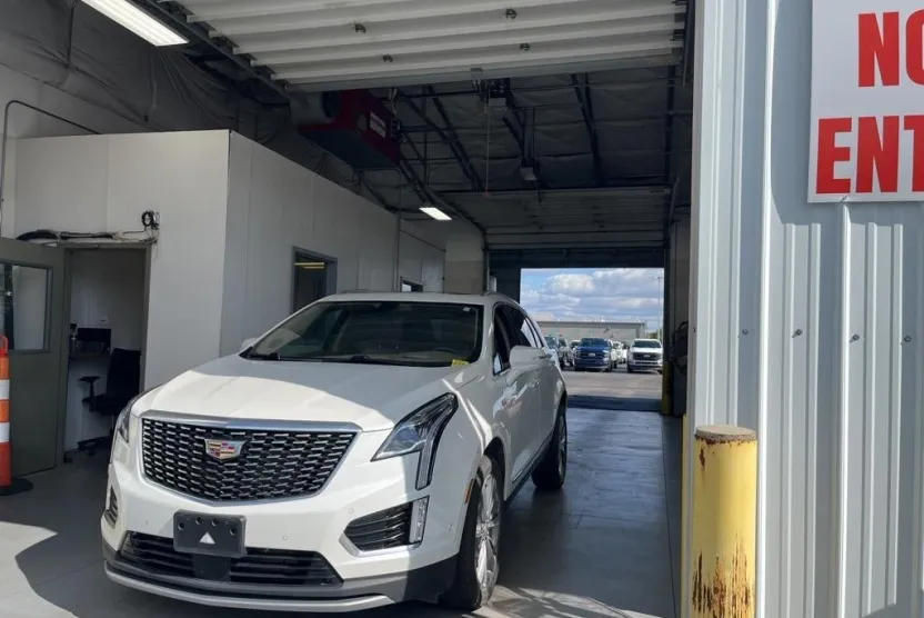 2022 Cadillac XT5 Platinum Premium Luxury photo 1