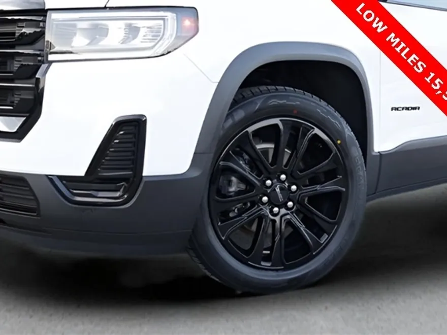 2023 Gmc Acadia SLE photo 1