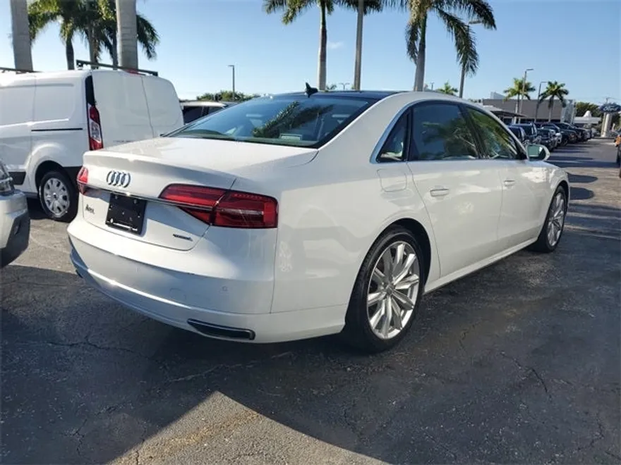 2017 Audi A8 L 3.0T Quattro photo 1