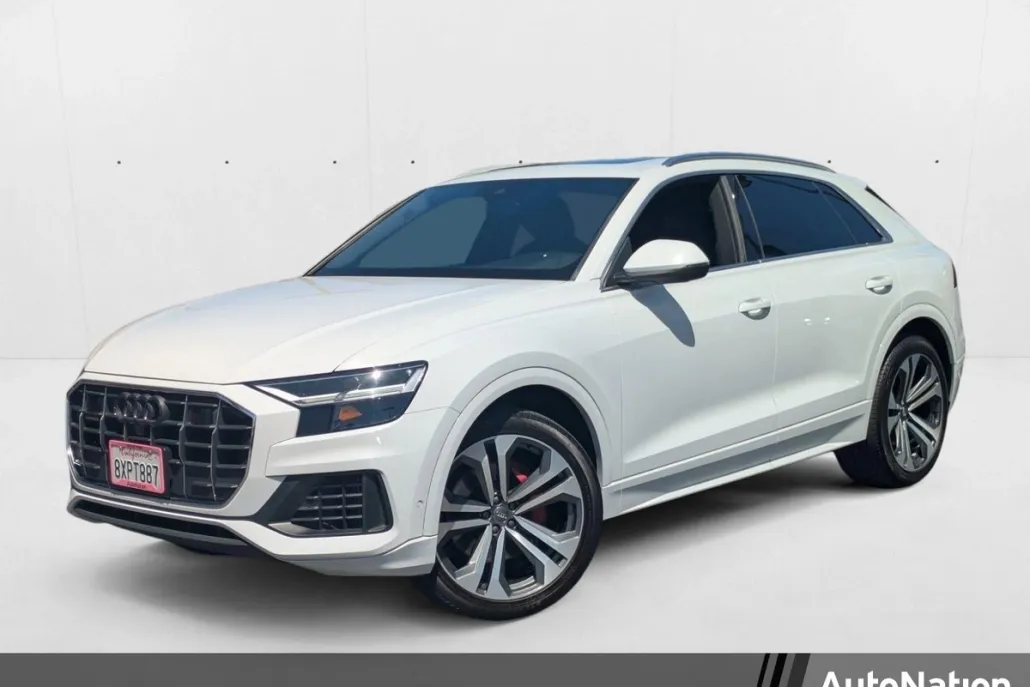 2019 Audi Q8 Premium Plus photo 1
