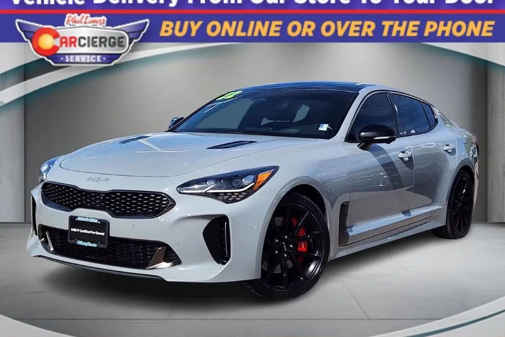 2022 Kia Stinger GT2 photo 1