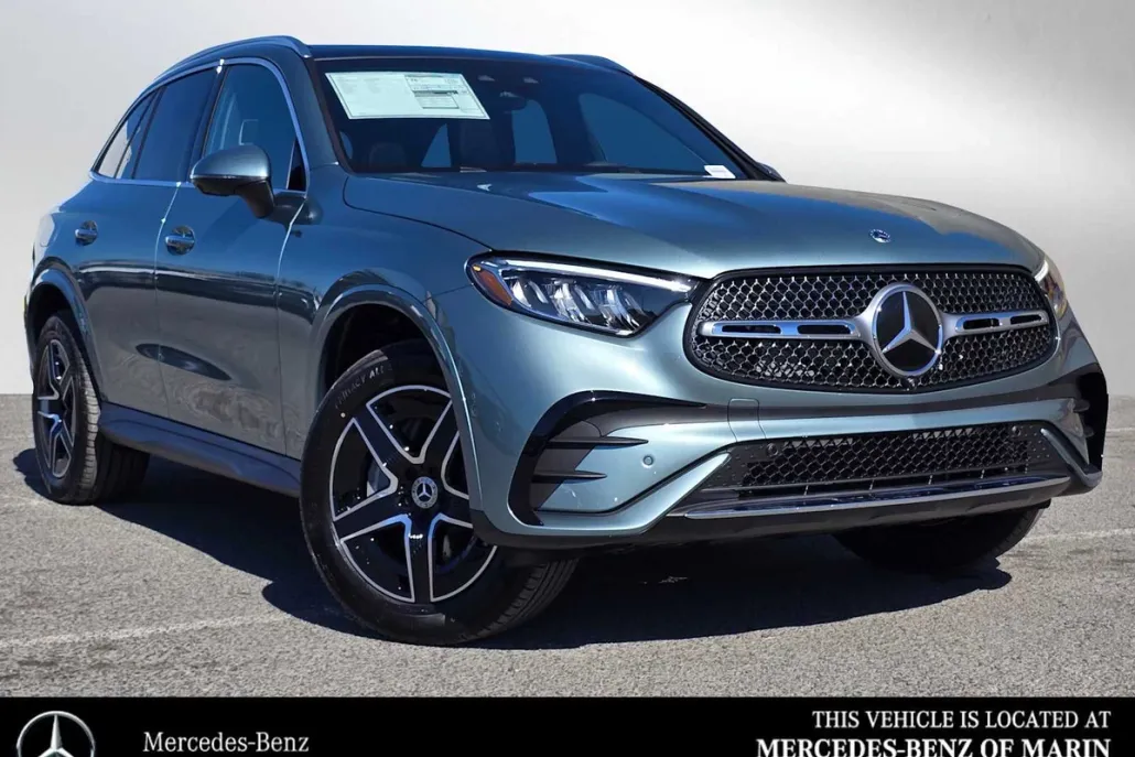 2026 Mercedes Benz GLC 300 4MATIC photo 1