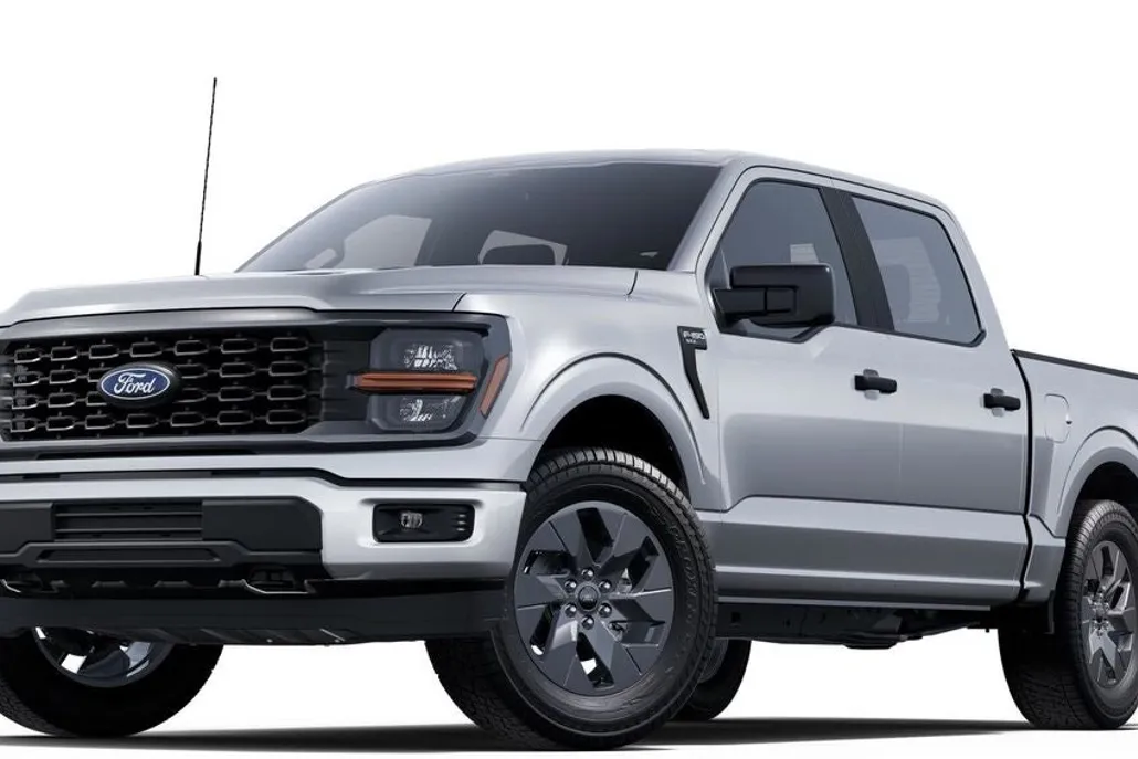 2025 Ford F-150 STX photo 1