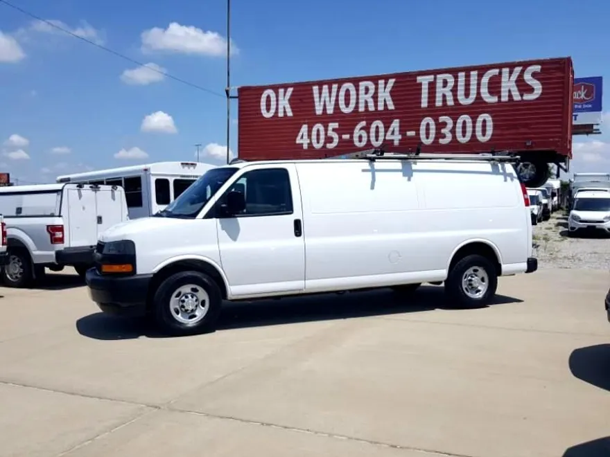 2019 Chevrolet Express 2500 Cargo photo 1