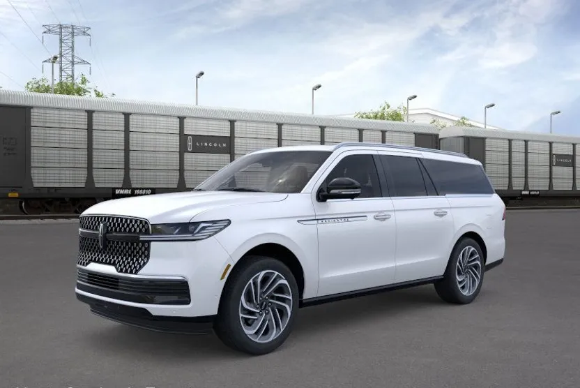 2025 Lincoln Navigator L Reserve photo 1