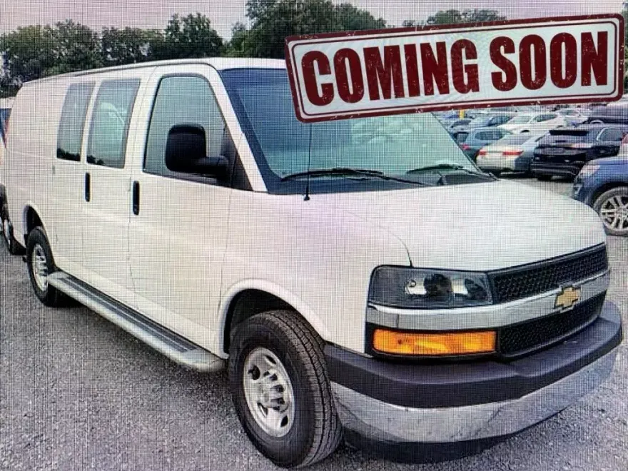 2023 Chevrolet Express 2500 Cargo photo 1