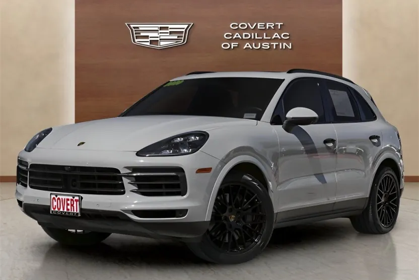 2020 Porsche Cayenne S photo 1