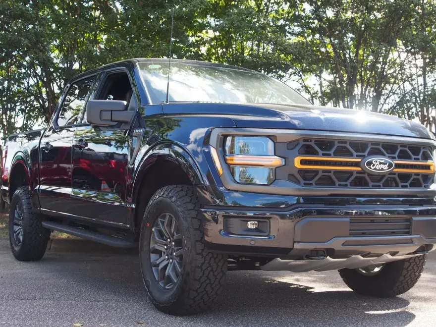 2025 Ford F-150 Tremor photo 1